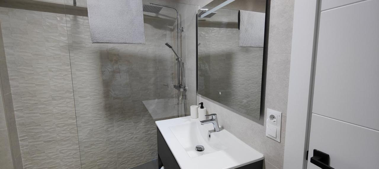 Aove Terrace Apartment Jaen Bagian luar foto